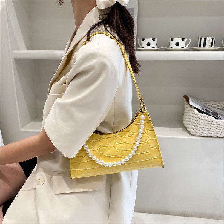 Retro PU Leather Fashion Pearl Top Underarm Bag